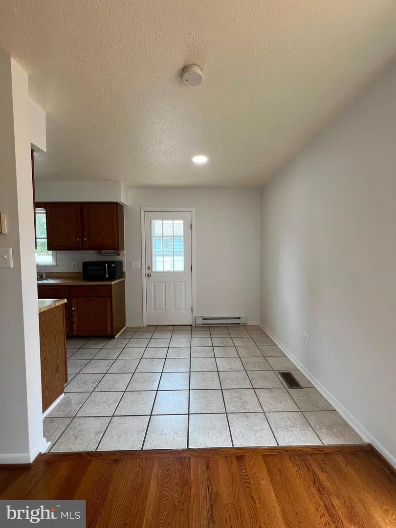303 HACKBERRY DRIVE Stephens City, VA 22655