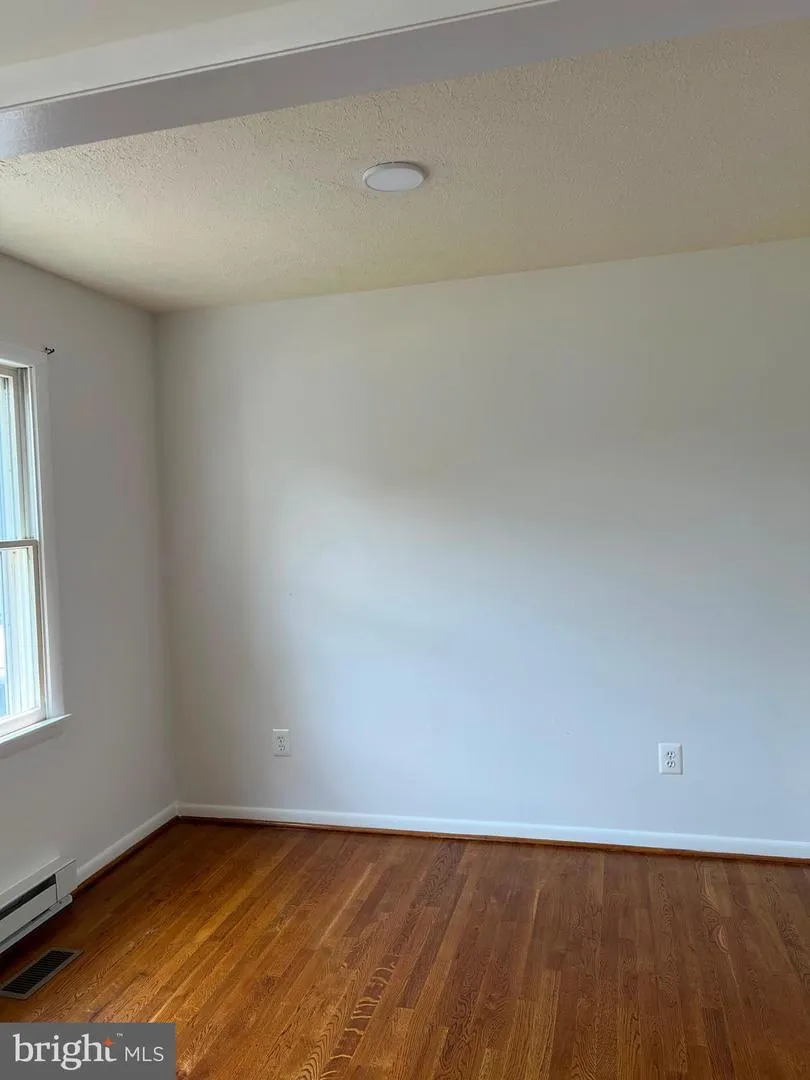 303 HACKBERRY DRIVE Stephens City, VA 22655