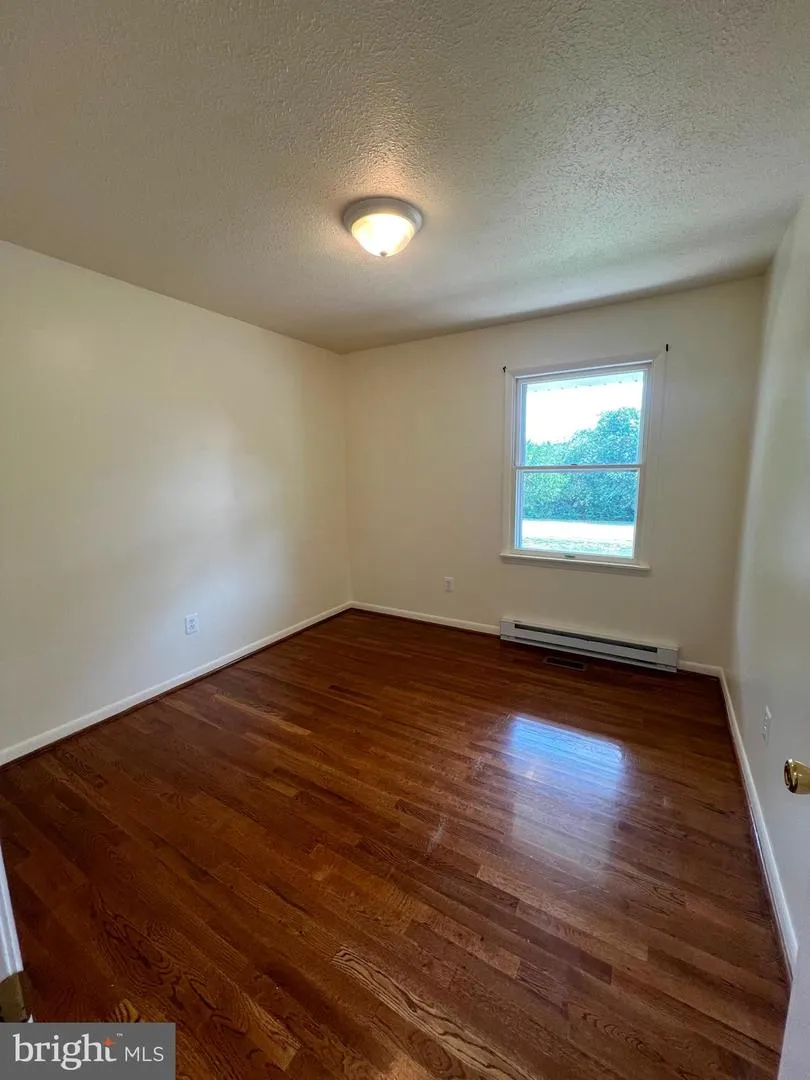 303 HACKBERRY DRIVE Stephens City, VA 22655