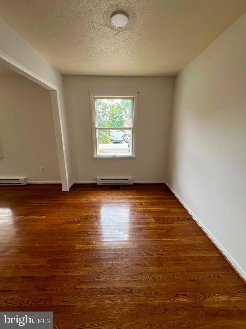 303 HACKBERRY DRIVE Stephens City, VA 22655