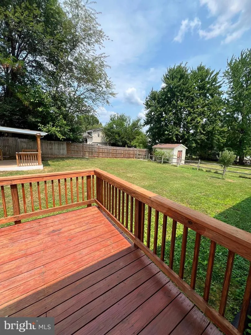 303 HACKBERRY DRIVE Stephens City, VA 22655
