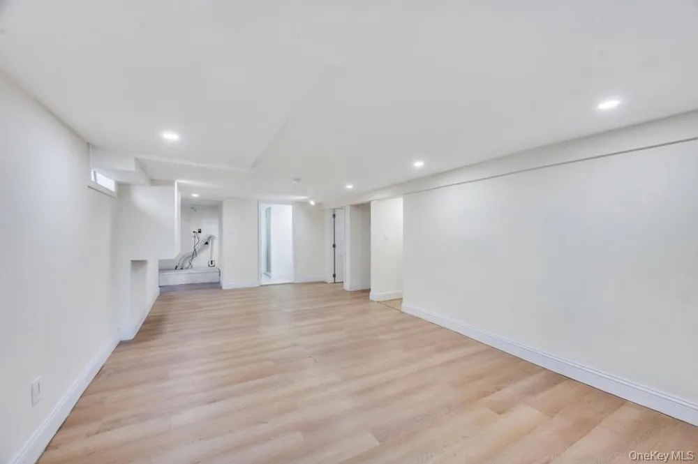 624 Townline Road Hauppauge, NY 11788
