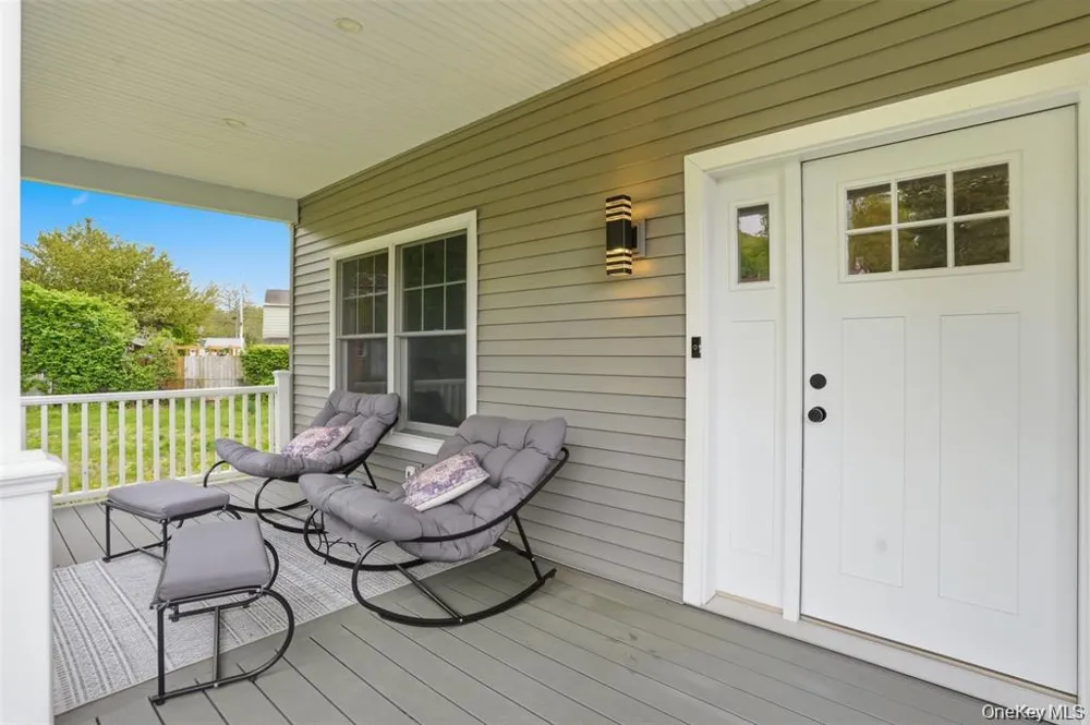 33 Howland Avenue Beacon, NY 12508