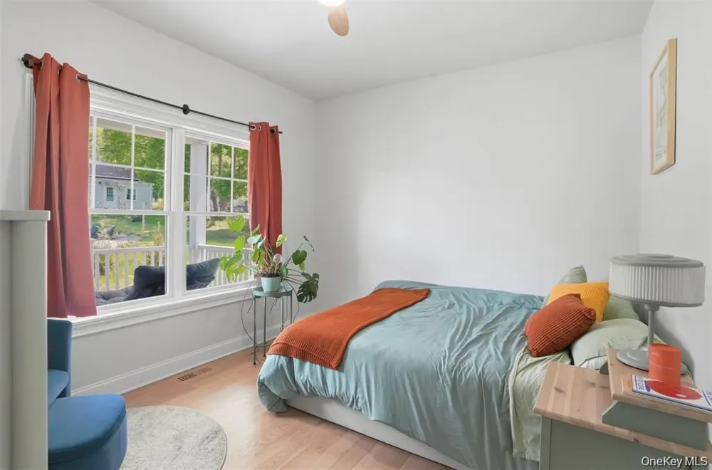 33 Howland Avenue Beacon, NY 12508
