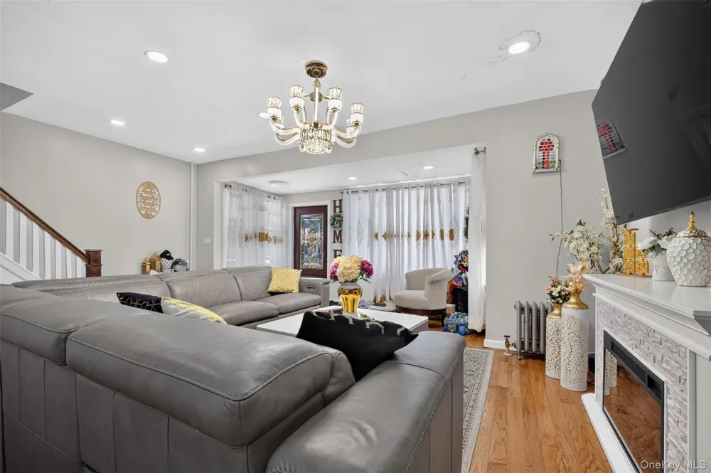 11634 131st Street South Ozone Park, NY 11420