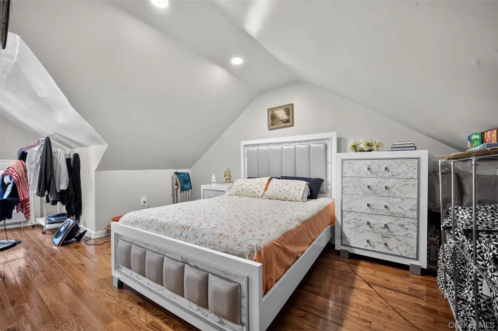 11634 131st Street South Ozone Park, NY 11420