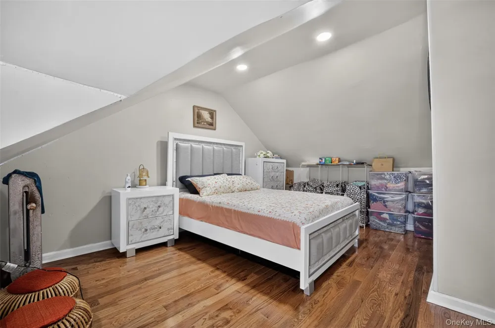 11634 131st Street South Ozone Park, NY 11420