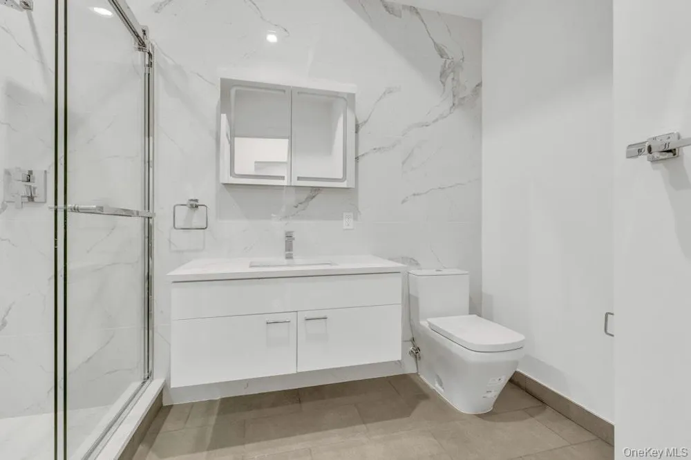 1431 Old Northern Boulevard #1 Roslyn, NY 11576