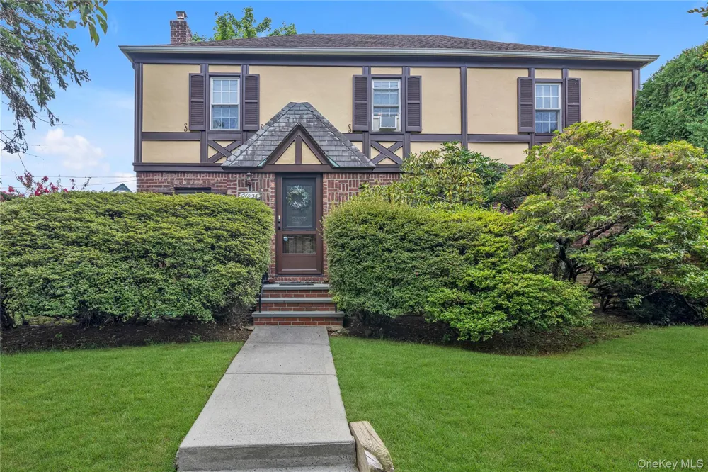 215-36 48th Avenue Bayside, NY 11364