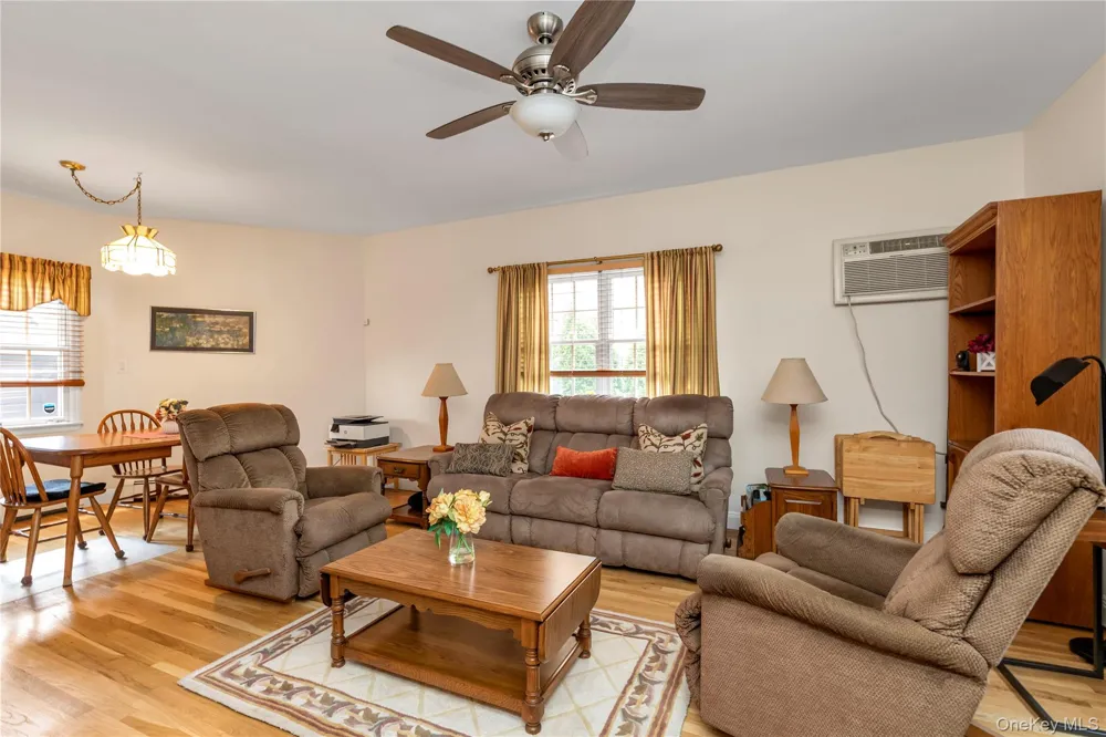 215-36 48th Avenue Bayside, NY 11364