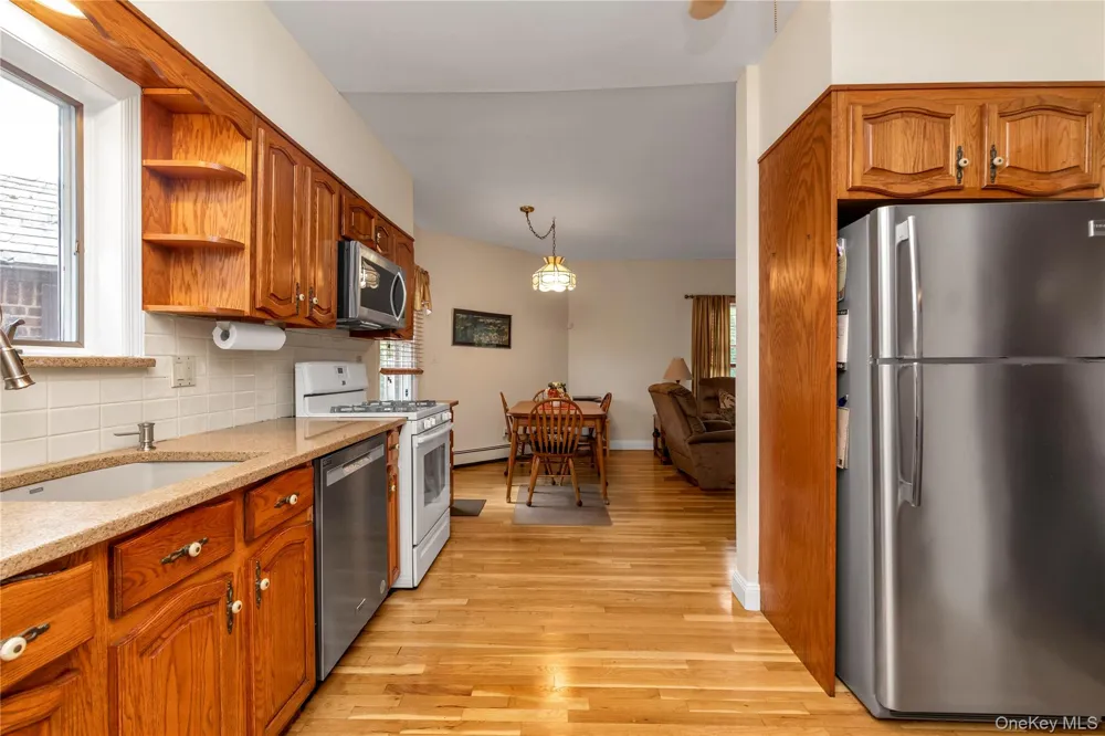 215-36 48th Avenue Bayside, NY 11364