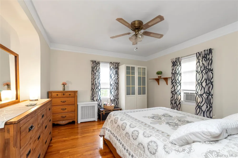 215-36 48th Avenue Bayside, NY 11364