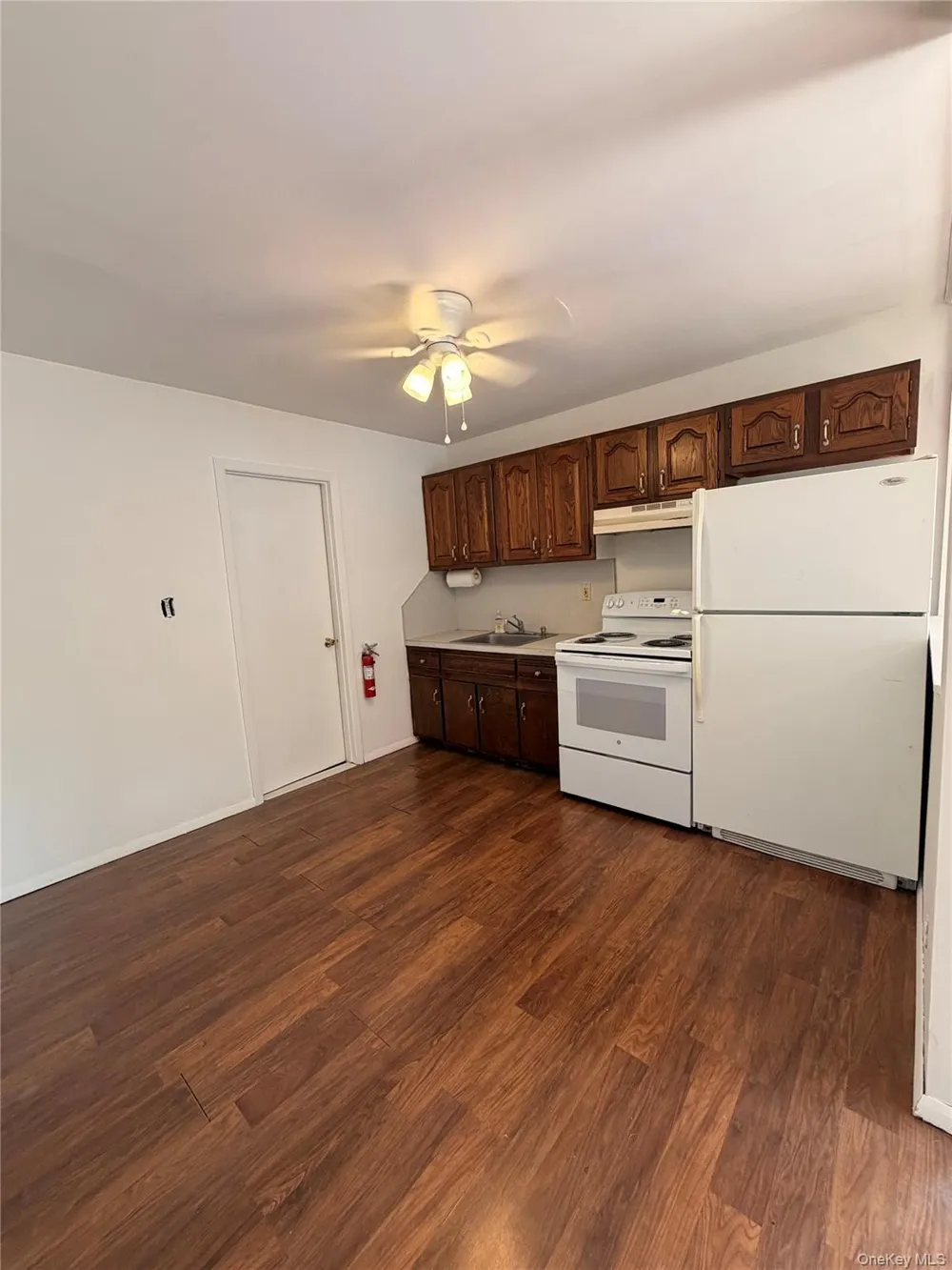 994 Old Medford Avenue Farmingville, NY 11738
