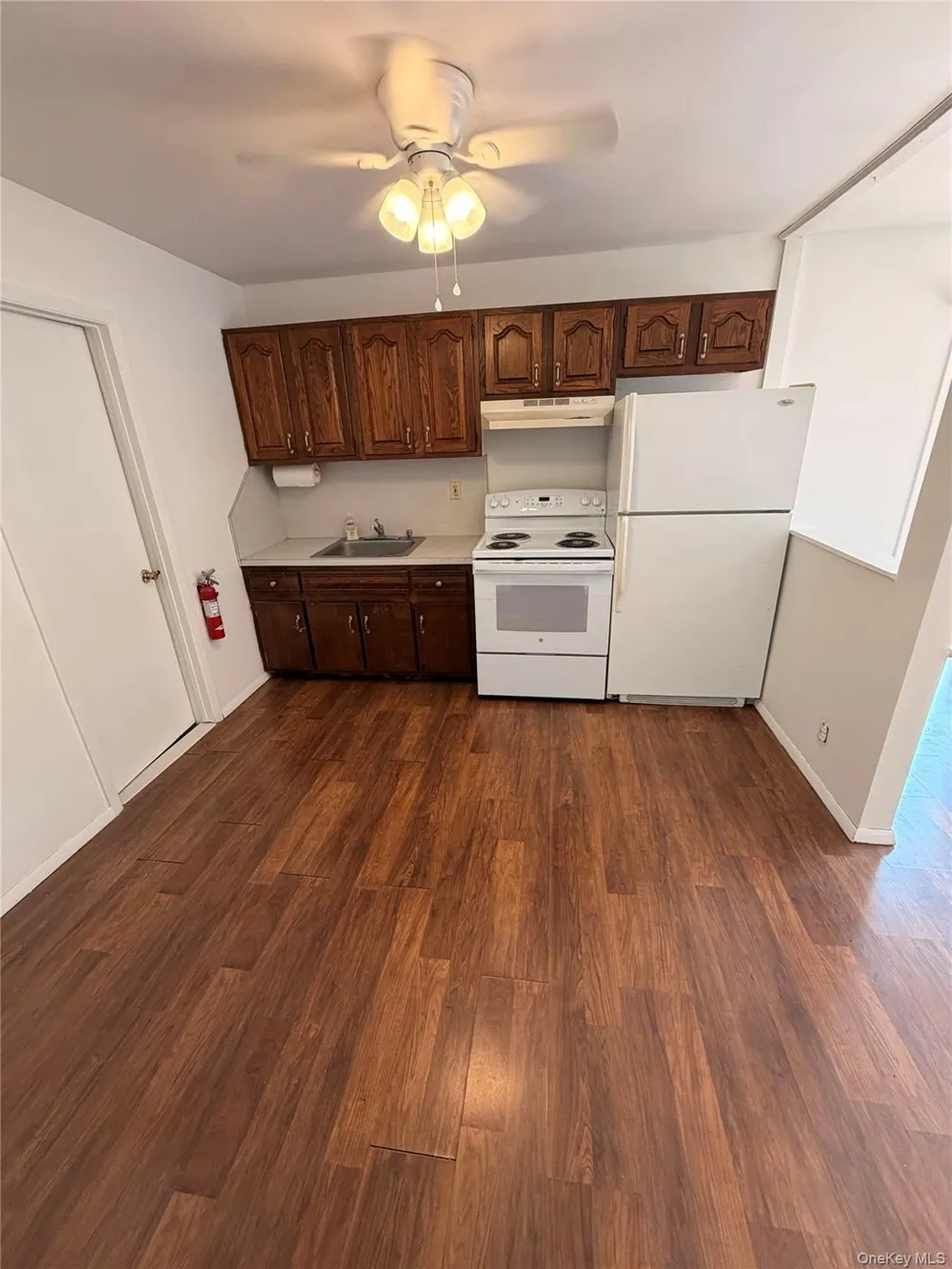 994 Old Medford Avenue Farmingville, NY 11738