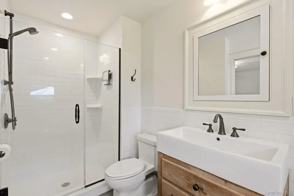 23 Renwick Avenue Huntington, NY 11743