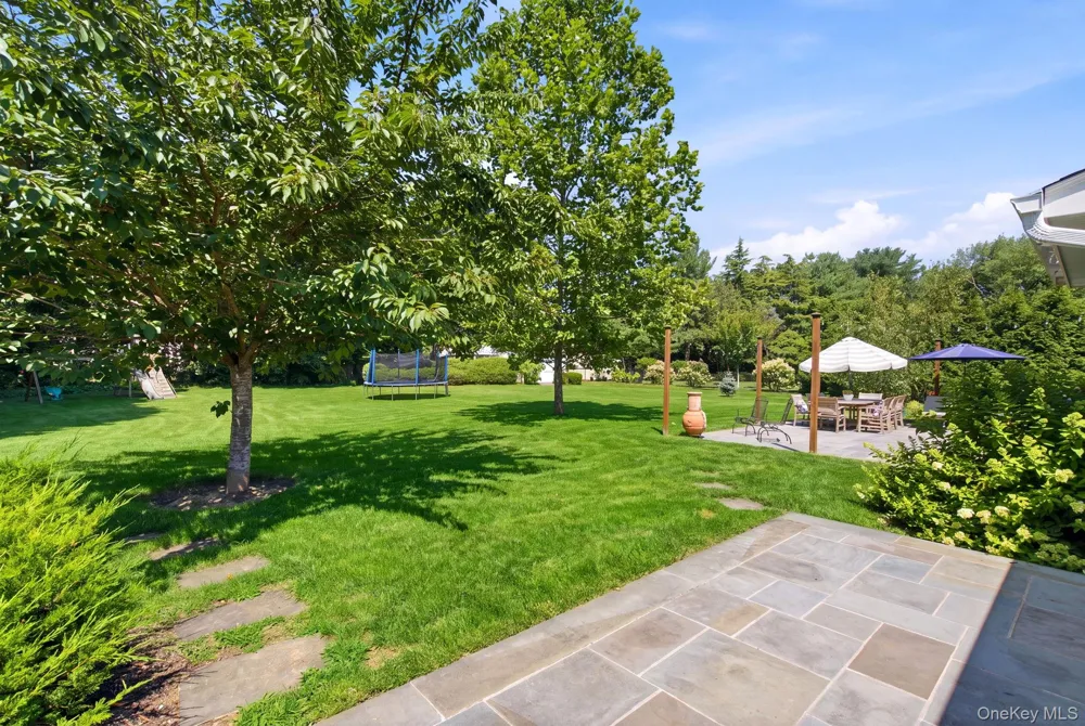 23 Renwick Avenue Huntington, NY 11743