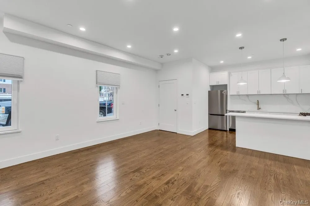 1431 Old Northern Boulevard #2 Roslyn, NY 11576