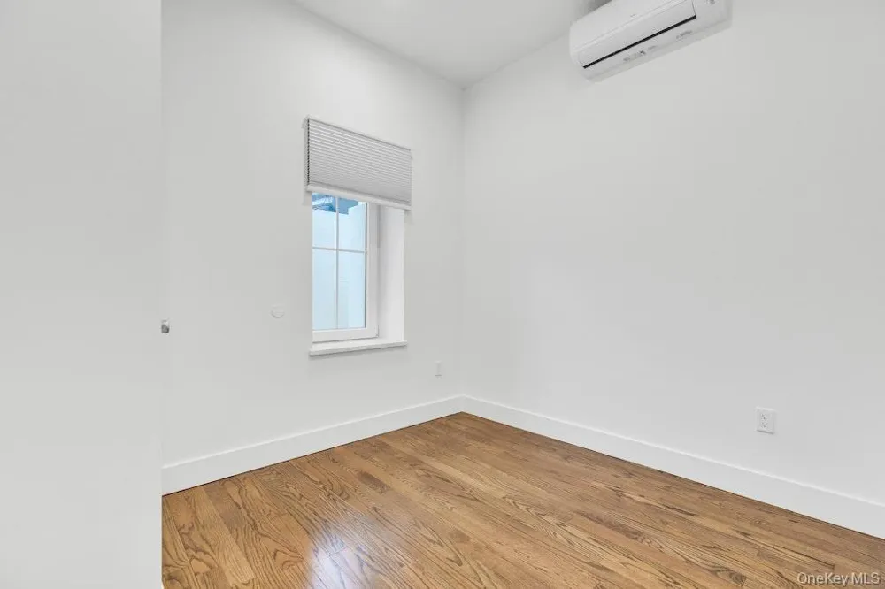 1431 Old Northern Boulevard #2 Roslyn, NY 11576