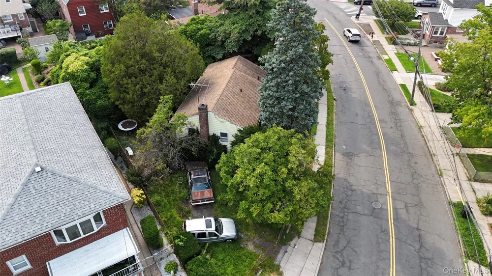 3140 Country Club Road Bronx, NY 10465