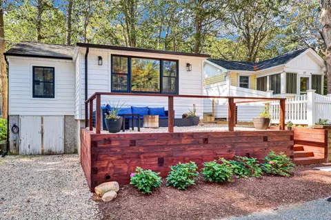 25 Cottage Road