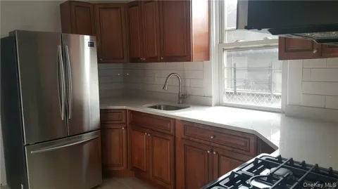 14-16 Horton Avenue #1st Floor