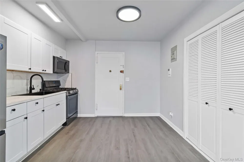 37-56 87th Street #5D Jackson Heights, NY 11372