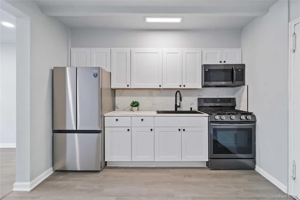 37-56 87th Street #5D Jackson Heights, NY 11372