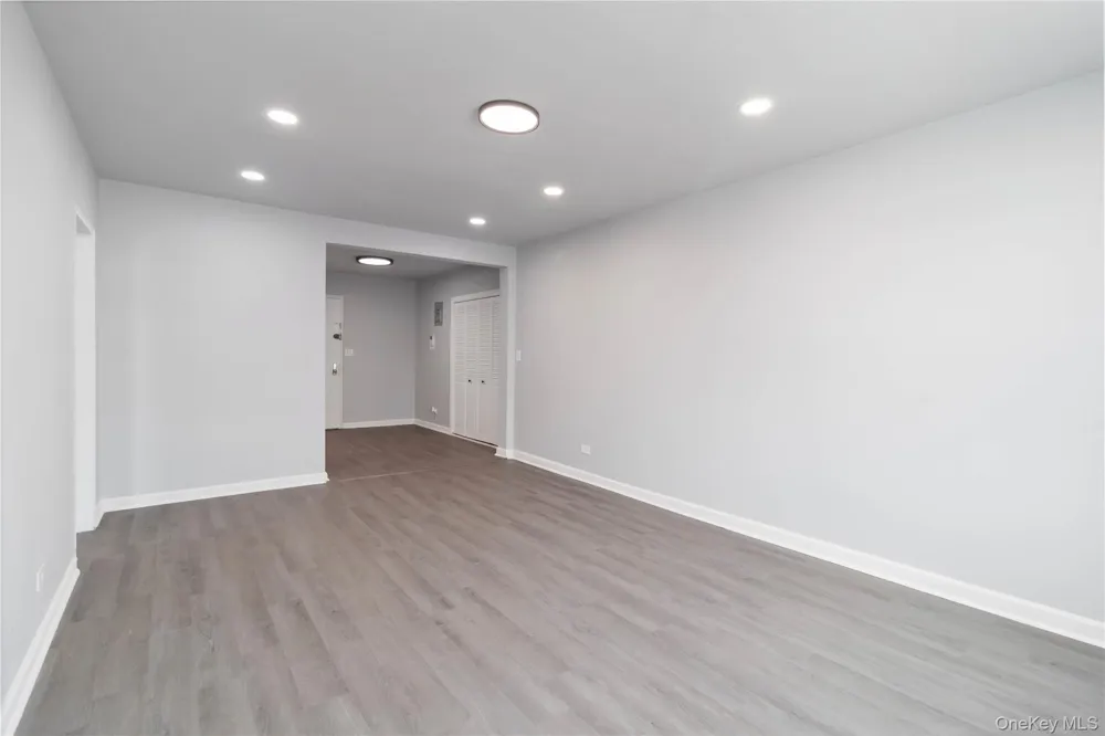 37-56 87th Street #5D Jackson Heights, NY 11372