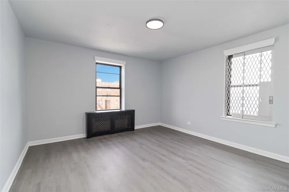 37-56 87th Street #5D Jackson Heights, NY 11372
