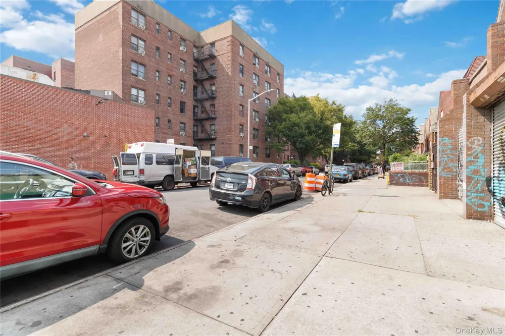 37-56 87th Street #5D Jackson Heights, NY 11372