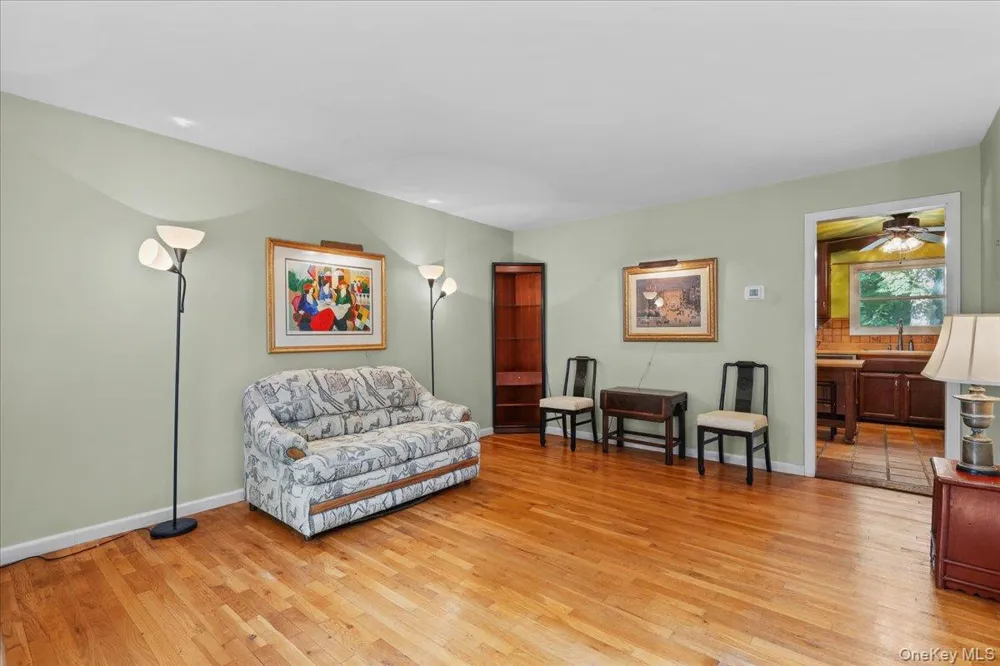12 Gordon Avenue Bedford, NY 10506