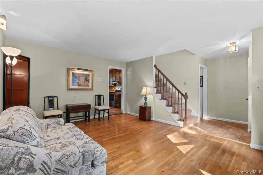 12 Gordon Avenue Bedford, NY 10506