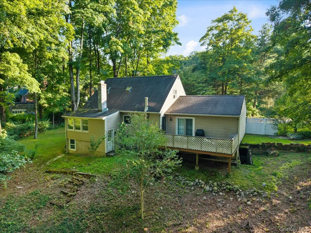 12 Gordon Avenue Bedford, NY 10506