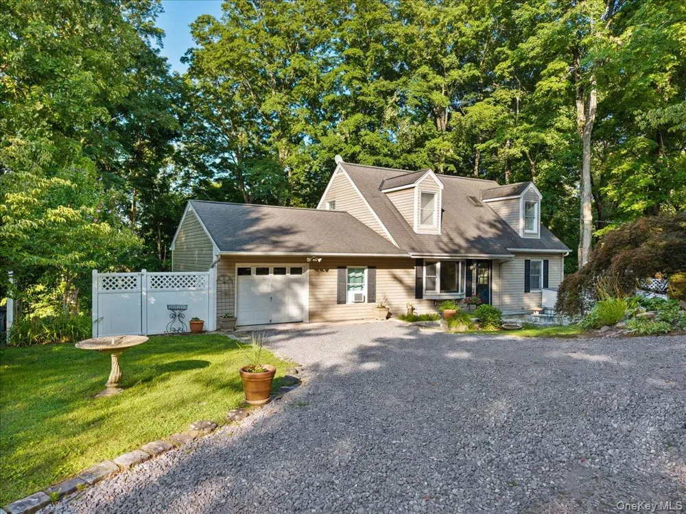 12 Gordon Avenue Bedford, NY 10506