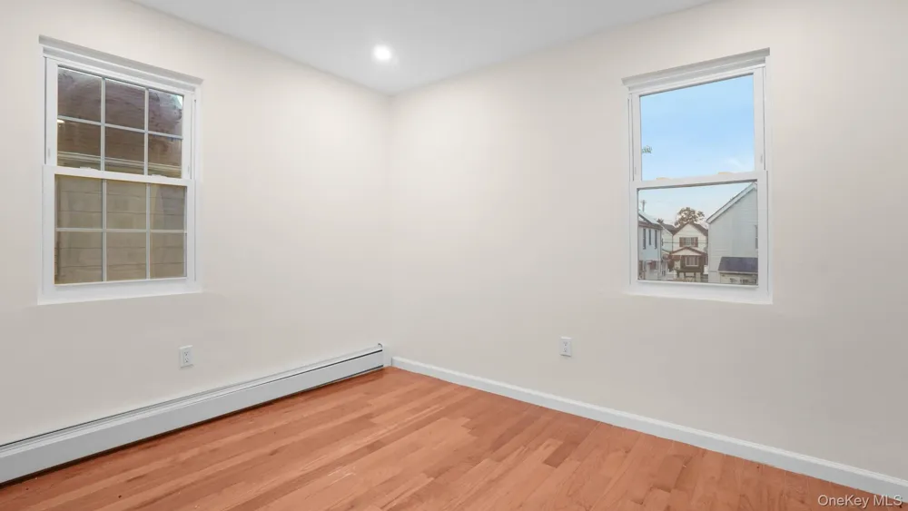 117-21 201st Place Saint Albans, NY 11412
