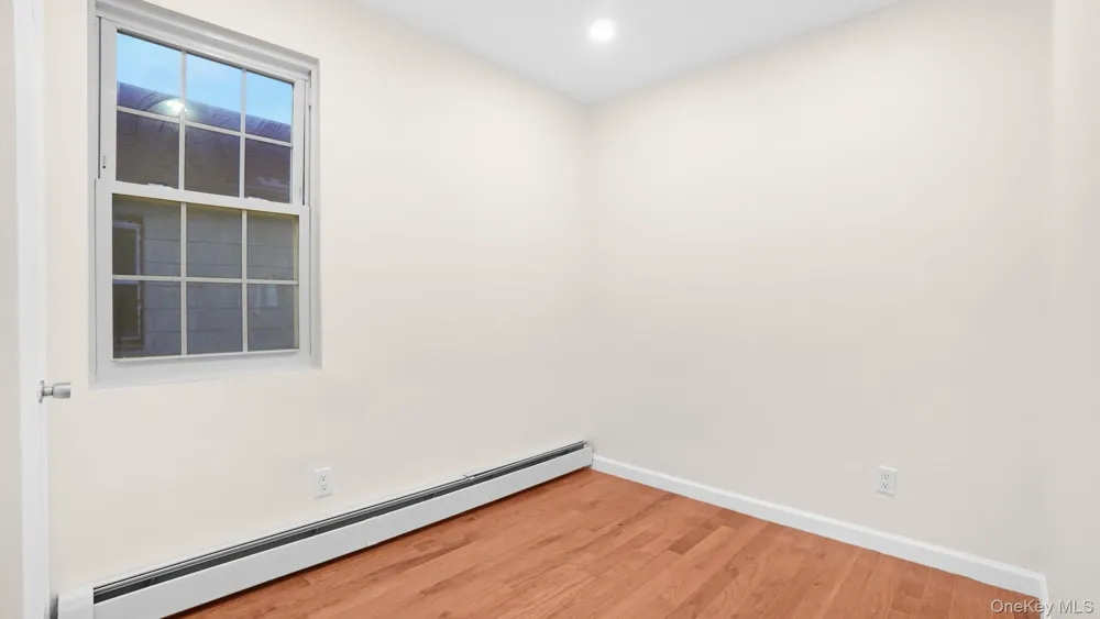 117-21 201st Place Saint Albans, NY 11412