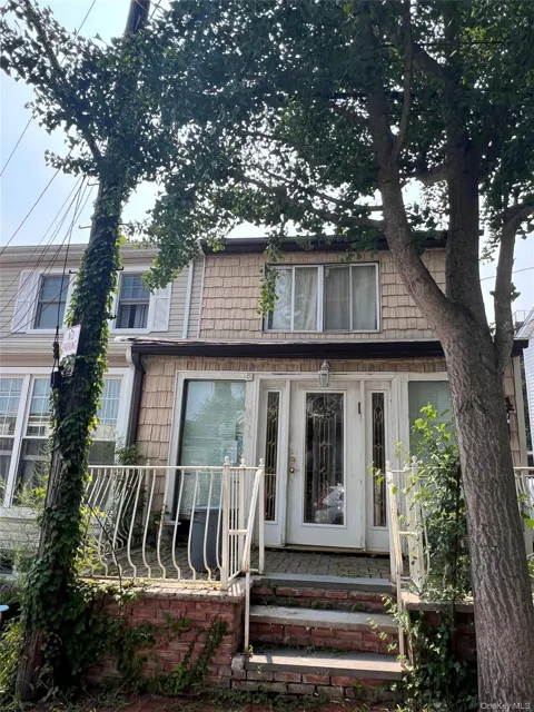 4 Pearce Place
