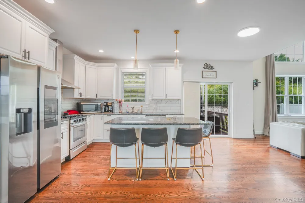 149 Stratford Drive Poughkeepsie, NY 12603