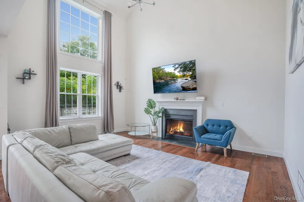 149 Stratford Drive Poughkeepsie, NY 12603