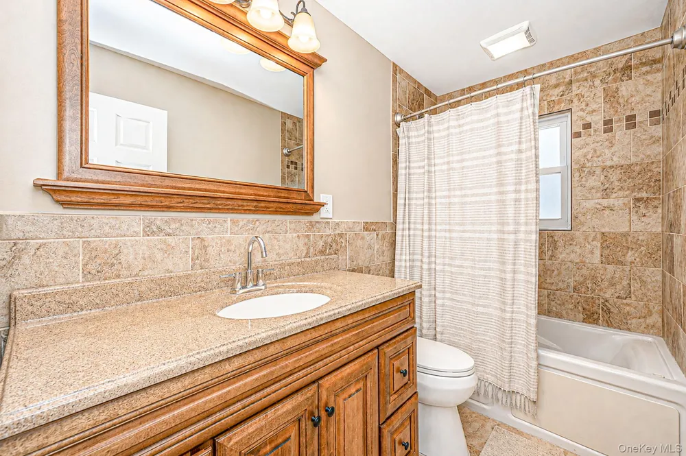 828 Strang Drive Wantagh, NY 11793