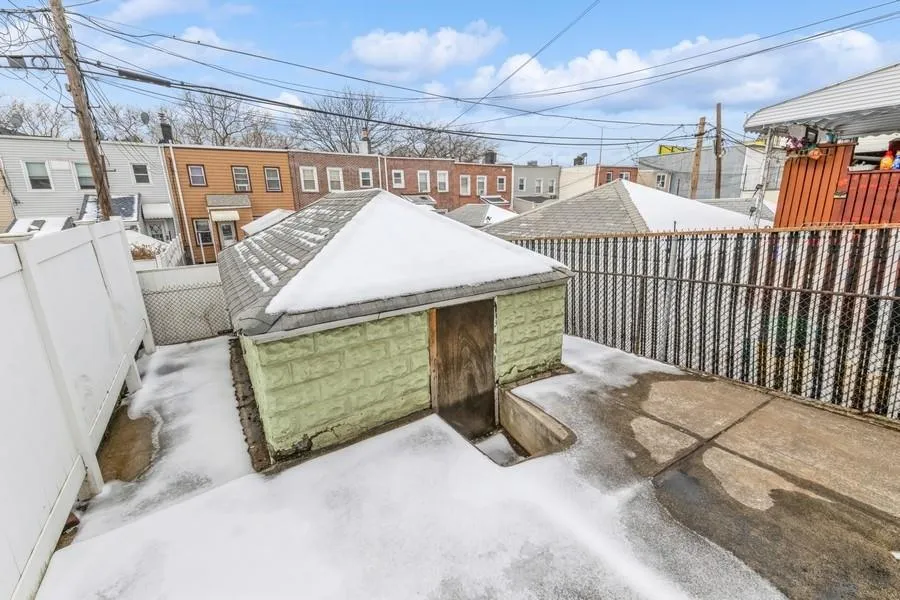 5130 47th Street Woodside, NY 11377