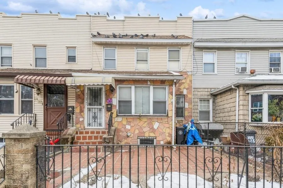 5130 47th Street Woodside, NY 11377