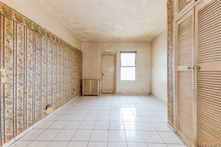 51-30A 47th Street Woodside, NY 11377