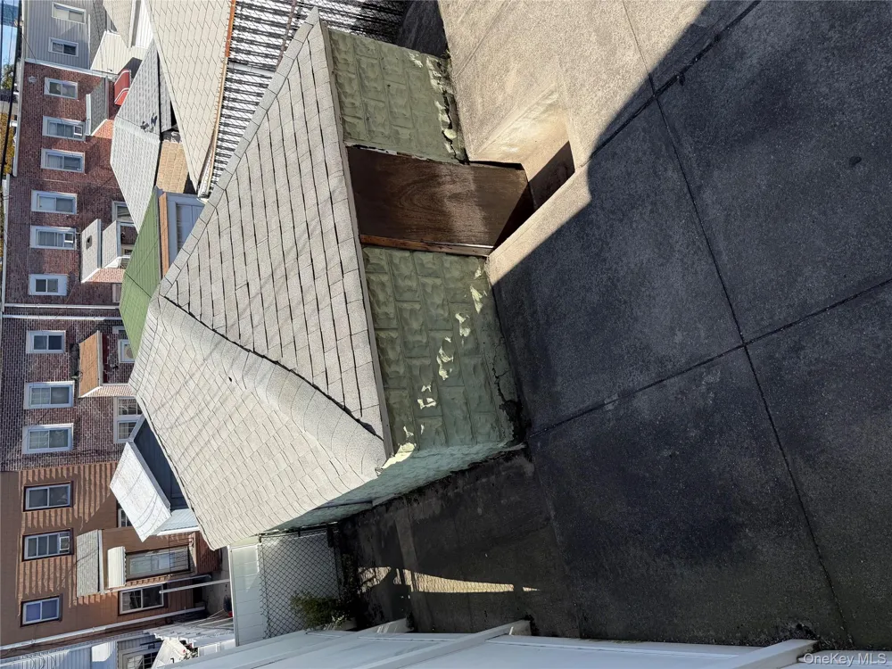 51-30A 47th Street Woodside, NY 11377