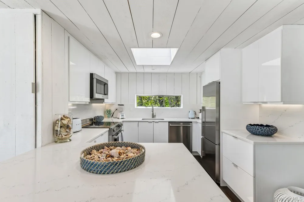 15 Elm Lane Montauk, NY 11954