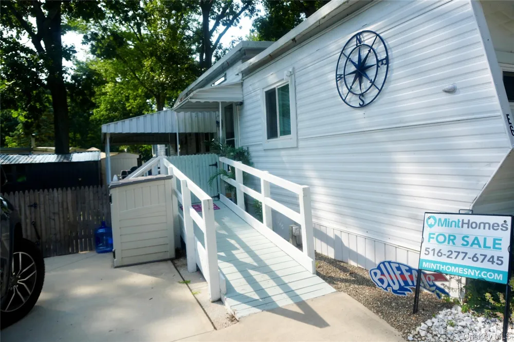658 Sound Avenue #E-6 Calverton, NY 11933