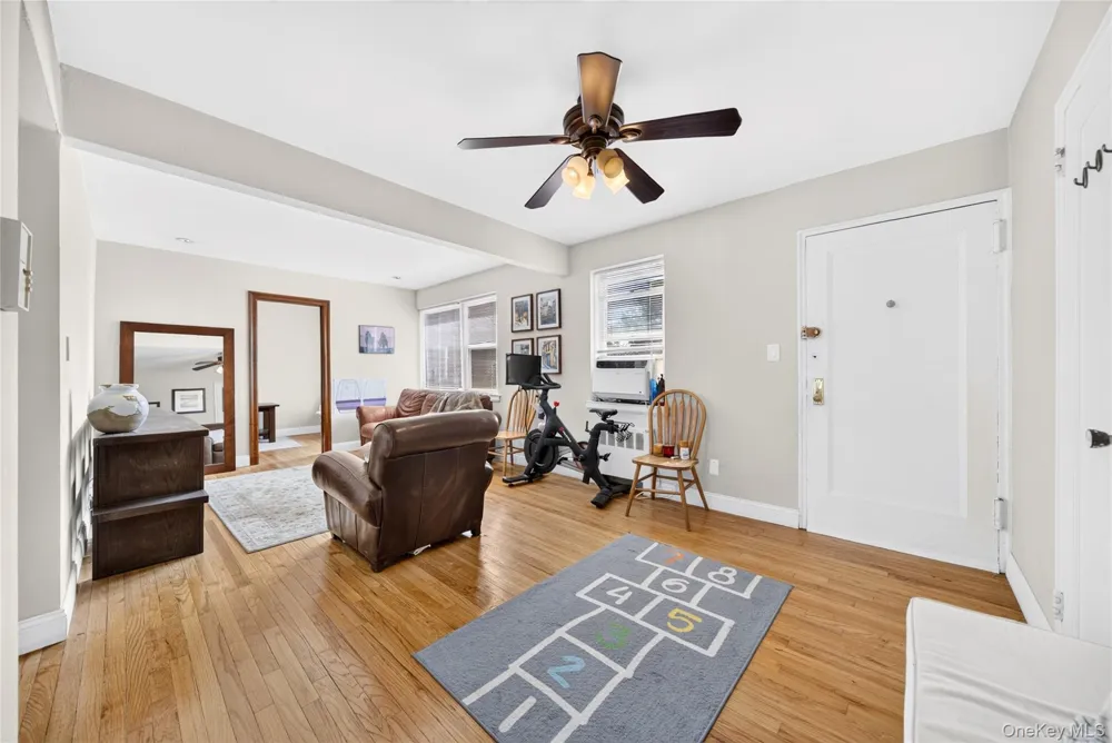 138-25 68th Drive #3D Kew Garden Hills, NY 11367