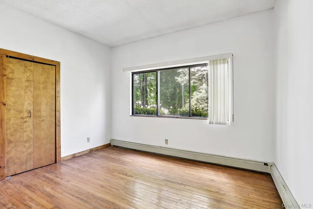 20 High Point Lane Scarsdale, NY 10583