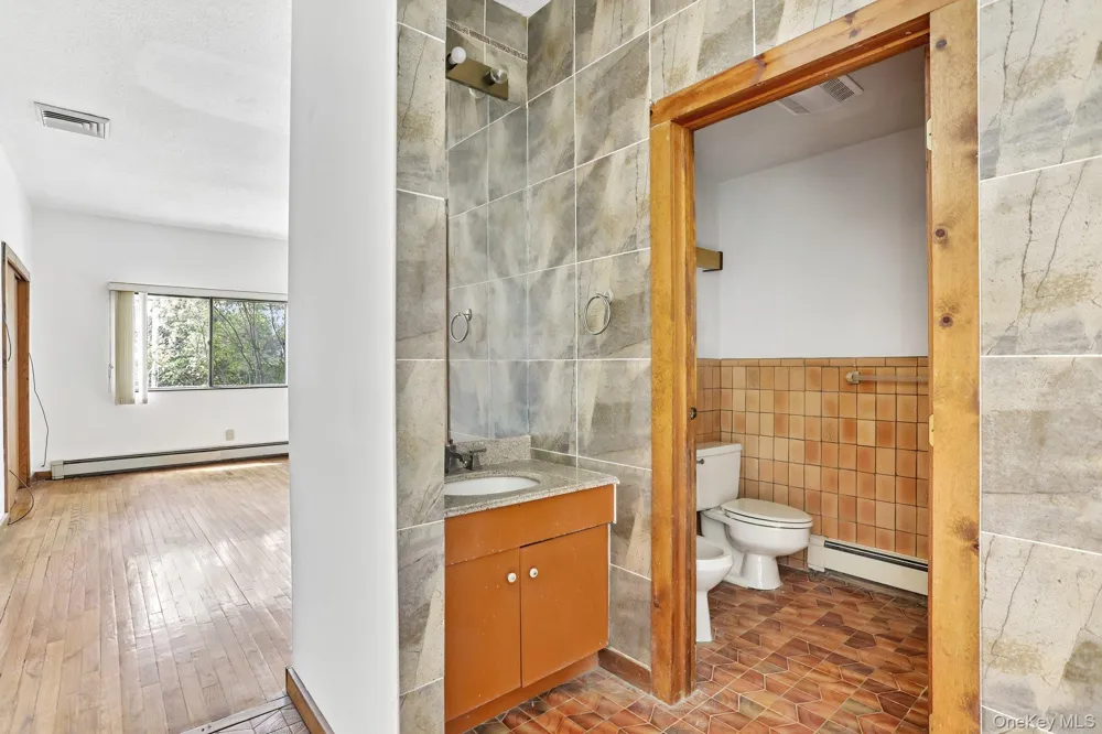 20 High Point Lane Scarsdale, NY 10583