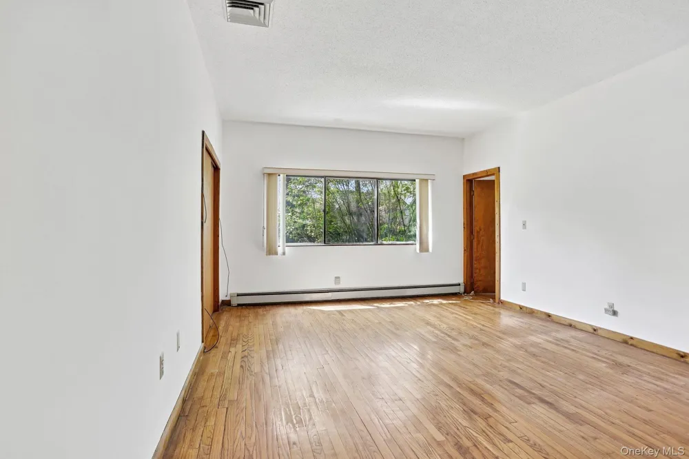 20 High Point Lane Scarsdale, NY 10583